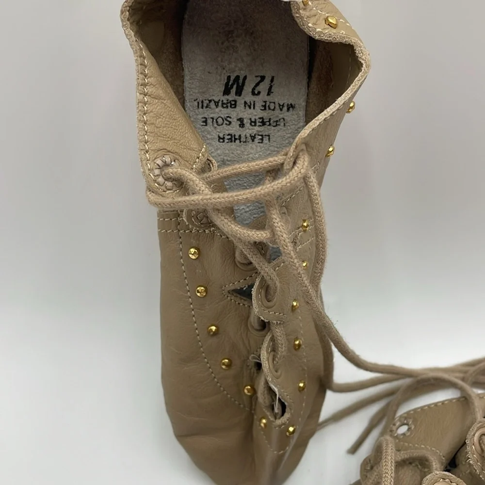 Ballet shoes Tan Leather Shoes with Gold Studs